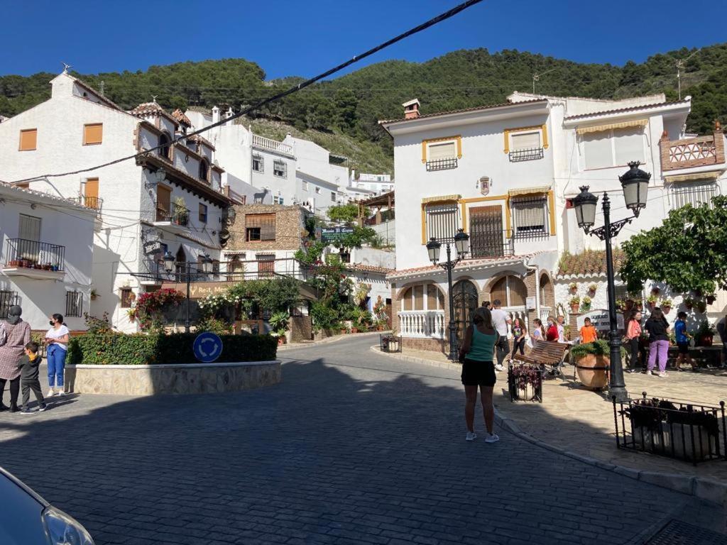 Apartamento La Fuente Alcaucin Alcaucín Exterior foto